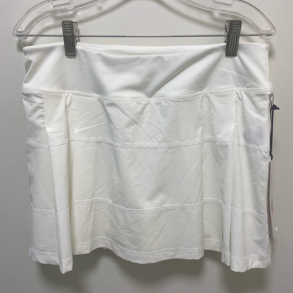 Fila White Pleated Athletic Tennis/Raquetball/Golf Mini Skort, Size S, w/shorts